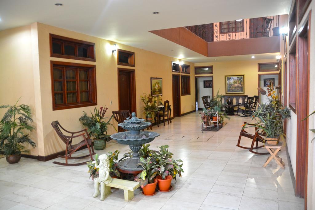 Hotel Internacional Managua Esterno foto