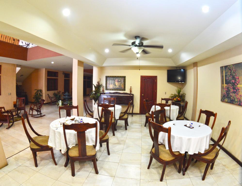 Hotel Internacional Managua Esterno foto