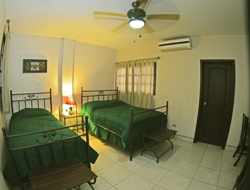 Hotel Internacional Managua Esterno foto