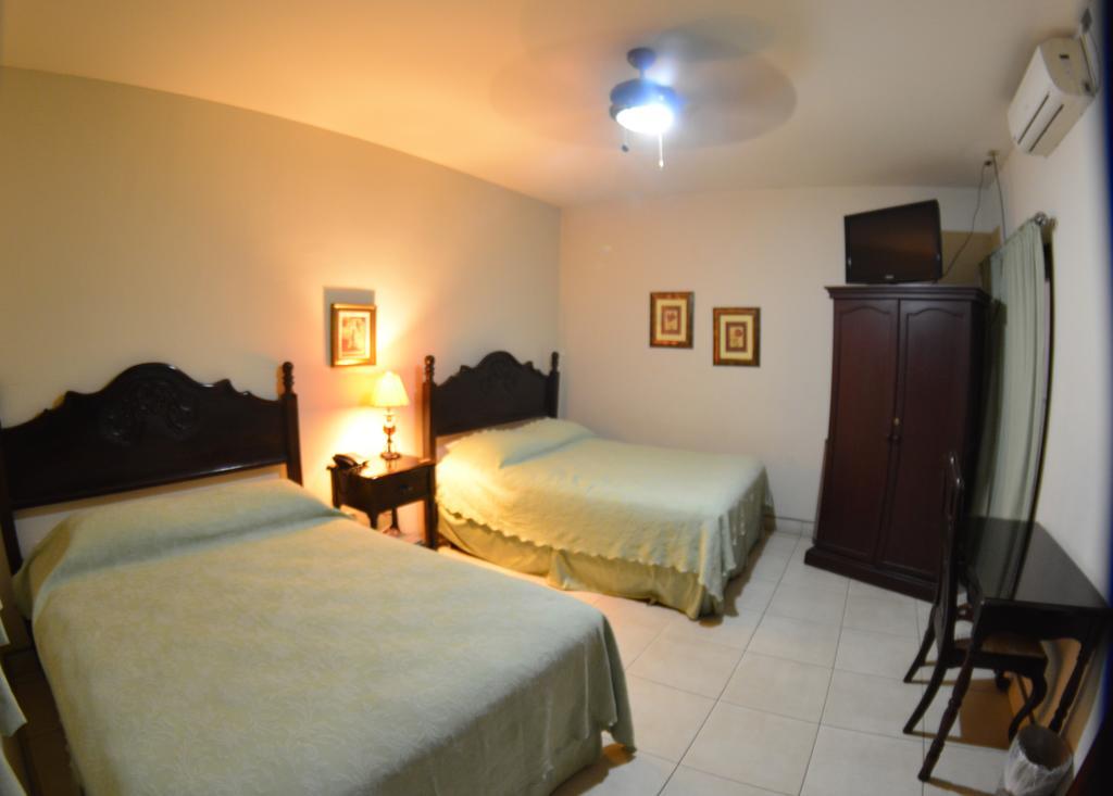 Hotel Internacional Managua Esterno foto